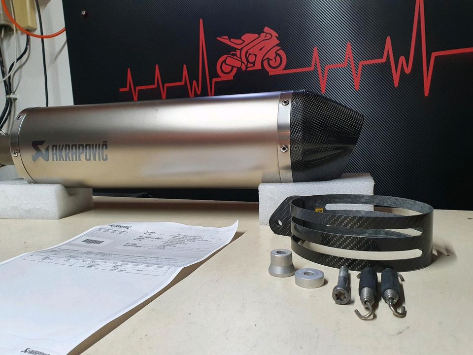 Akrapovic Auspuff 7610-7713339, F 650 / 700 / 800 GS, 2008 - 2016 in Regensburg