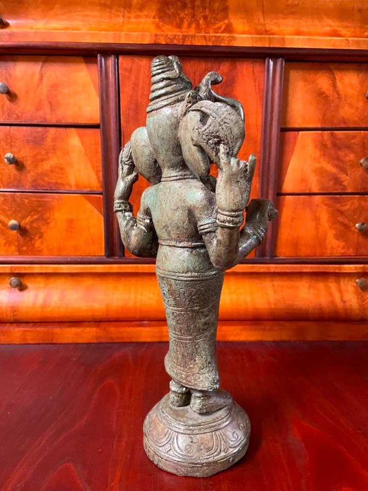 Ganesha 36 cm Bronze, Südostasien, 3 kg ,aus alter Sammlung in Elbtal