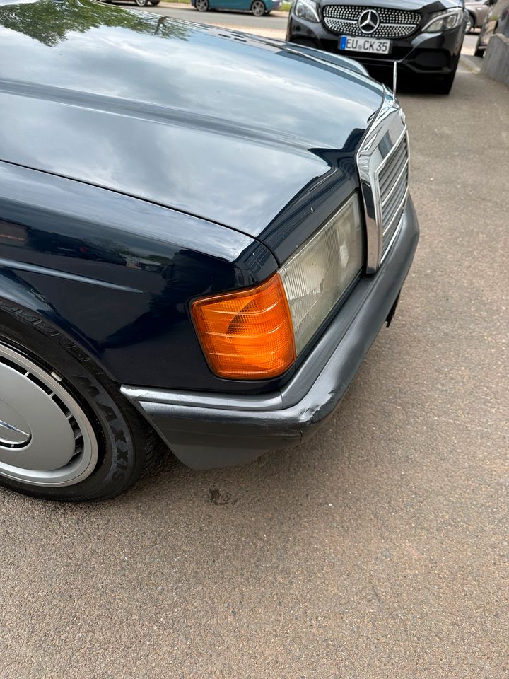 Mercedes Benz E190 2.0 in Kall