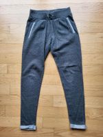 Wohlfühlhose/ Jogginghose v. H&M - Gr. 134 Berlin - Karlshorst Vorschau