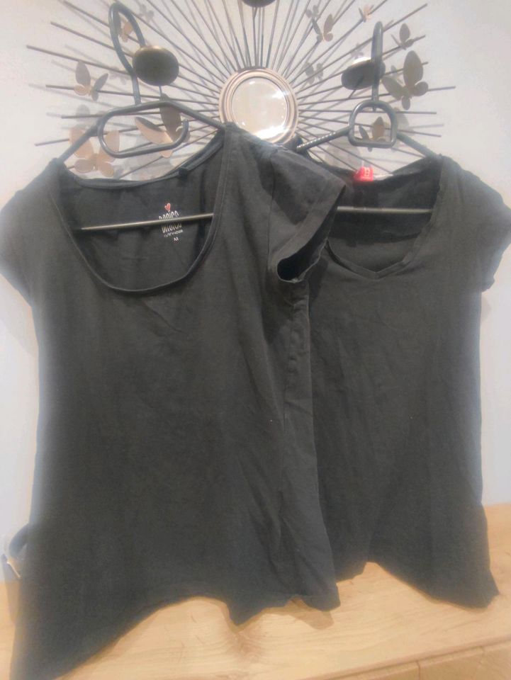 Basic T-Shirt Shirt Oberteil Größe M 2x in Speyer