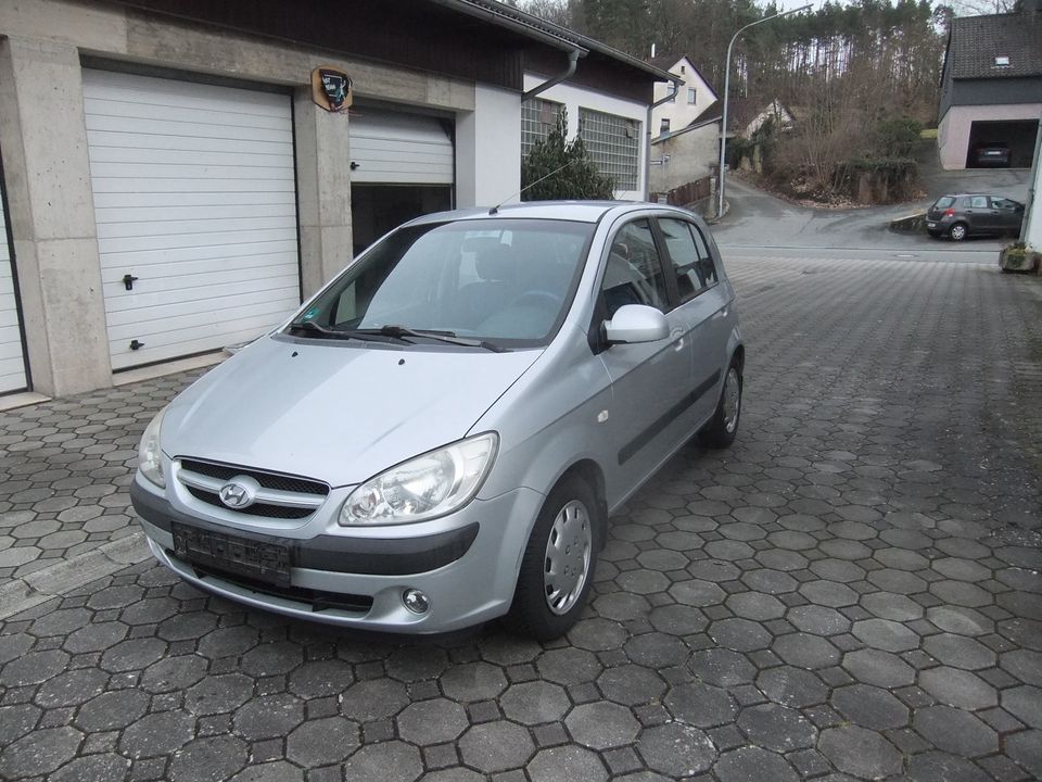 Hyundai Getz 1.4 TÜV NEU in Grafenwöhr