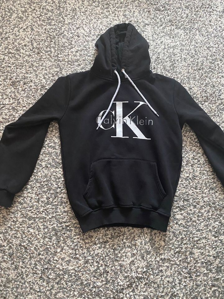 Calvin Klein Herren Pullover Größe M in Hochheim am Main