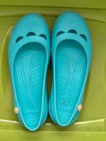 Crocs Ballerina Sandalen  Größe 42 Hessen - Burghaun Vorschau