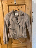 Tolle Review Wildleder Jacke, gr. S, Hammer Teil ❤️ Rheinland-Pfalz - Asbach Vorschau