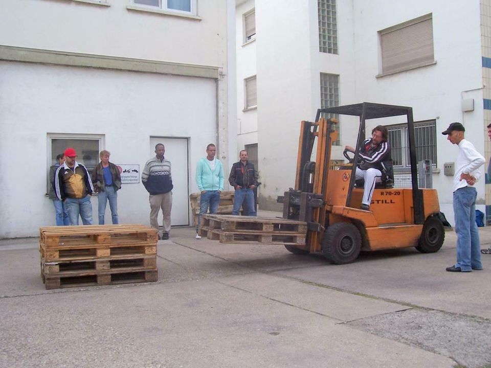 Staplerschein, Baggerführerschein, Kranführerschein,Arbeitsbühnen in Frankfurt am Main