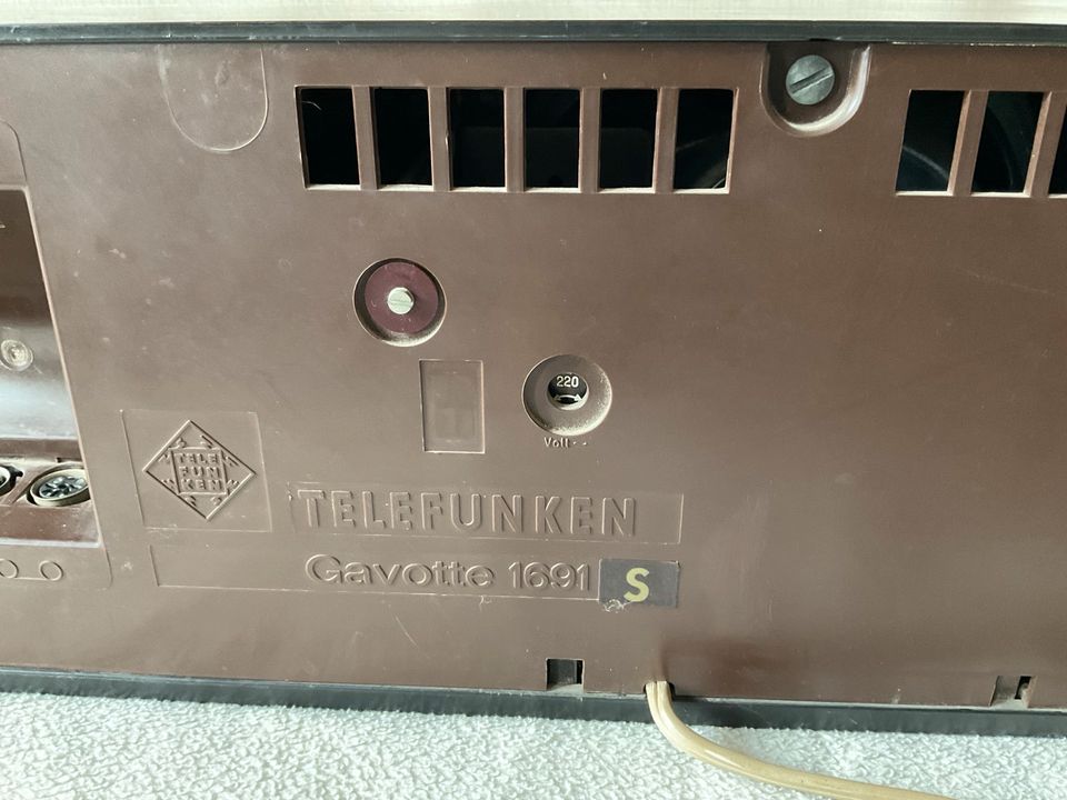 Telefunken Gavotte 1691 S - Radio funktionstüchtig - Retro in Georgsmarienhütte
