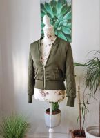 Pilotenjacke H&M grün oliv khaki gr 36 s piloten Jacke Übergang Friedrichshain-Kreuzberg - Kreuzberg Vorschau