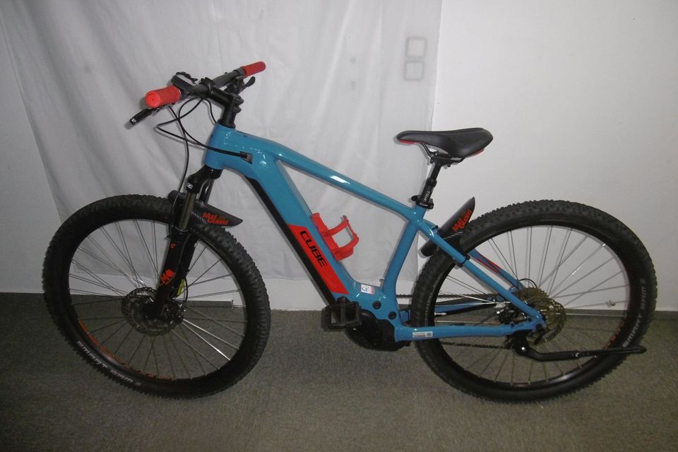 CUBE "REACTION HYBRID PERFORMANCE 400" TOP E-MOUNTAINBIKE 29 ZOLL in Selb