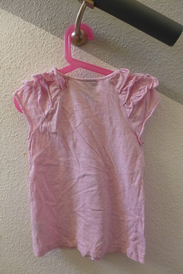 Größe 122 / 128, H & M - T-Shirt, Oberteil, kurz, rosa, Rüschen, in Taunusstein