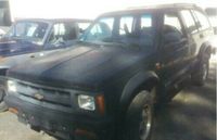 Chevrolet S10 Blazer 1992 4WD 4,3L V6 schwarz Ersatzteilspender Westerwaldkreis - Halbs Vorschau