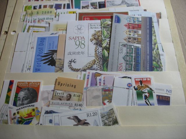 Briefmarkensammlung Südafrika oft postfrisch in Konstanz