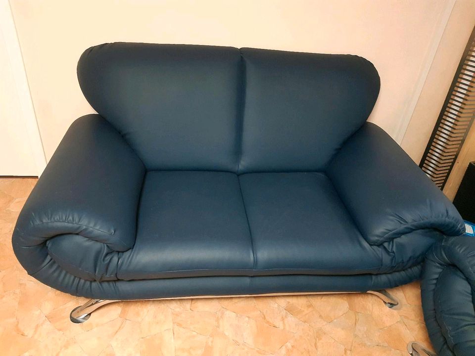 Couch Kunstleder blau in Münchenlohra