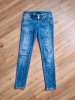 LTB Molly 27 / 32 Low Rise Super Slim Jeans Blau Nordrhein-Westfalen - Solingen Vorschau