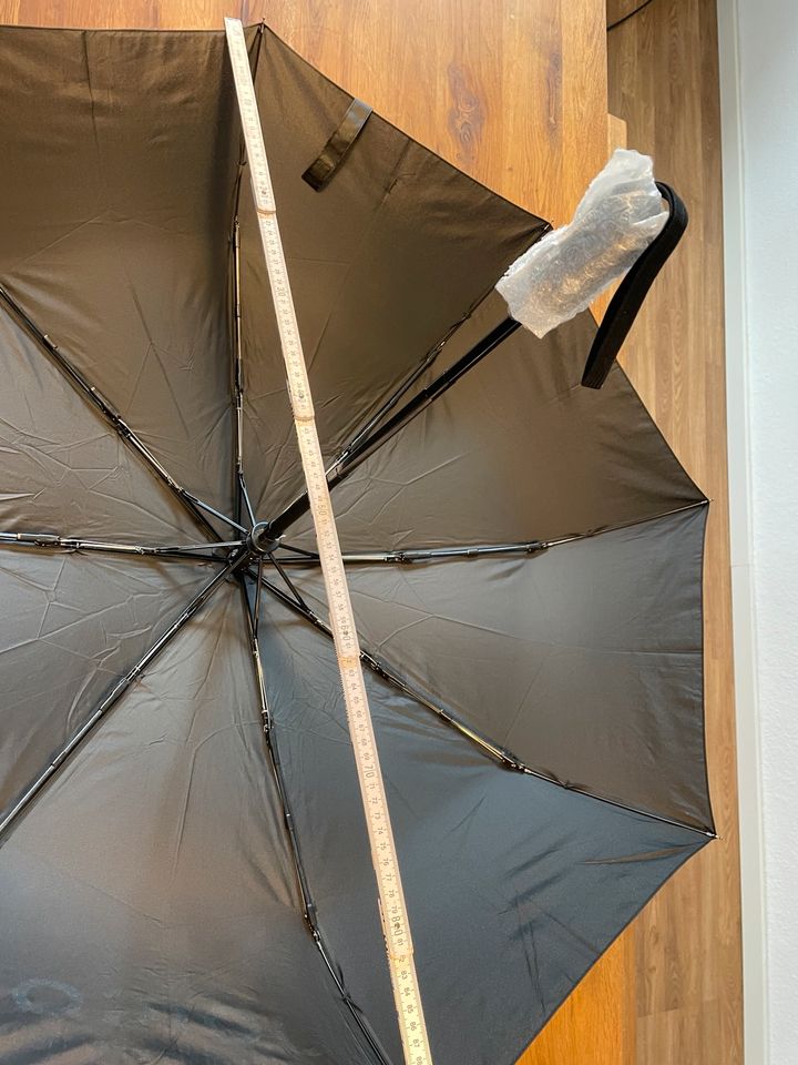Taschenschirm Regenschirm schwarz Ø 95 cm NEU in Essen