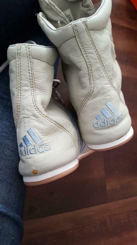 Verkaufe adidas Prajna high Größe 38 2/3 in Schöffengrund