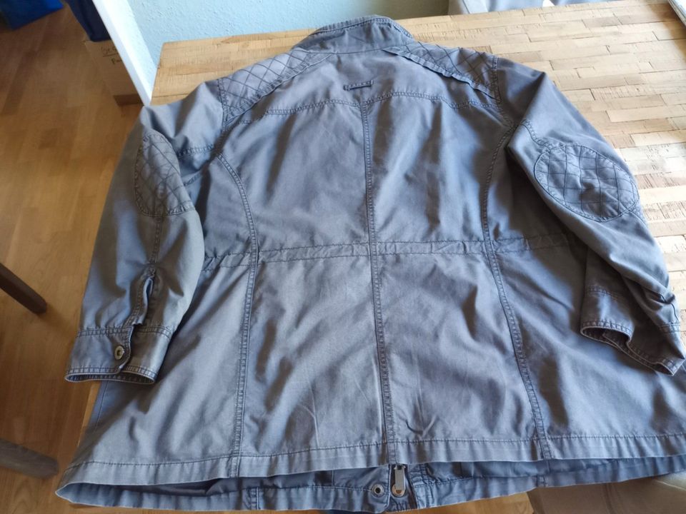 Damen Jacke Übergangsjacke Ulla Popken Gr. 50 52 54 braun biker in Rotenburg (Wümme)