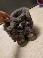 Originale UGG'S Boots Mülheim - Köln Flittard Vorschau
