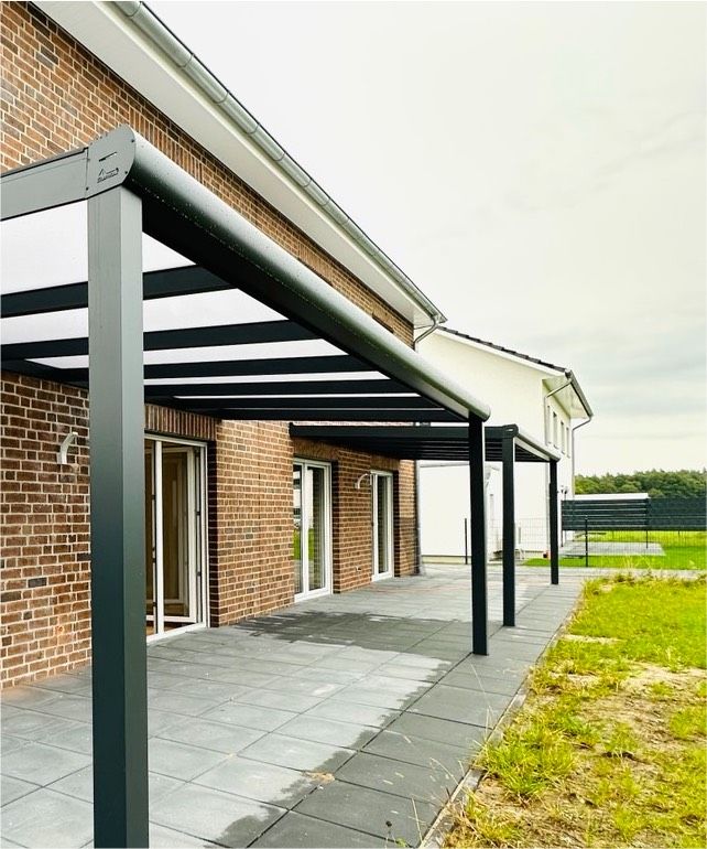 Haus zur Miete 155m² Neubau 5,5 Zimmer KfW55 Wärmepumpe mit 2 Bäder Carport Garten Nienburg Haßbergen in Haßbergen