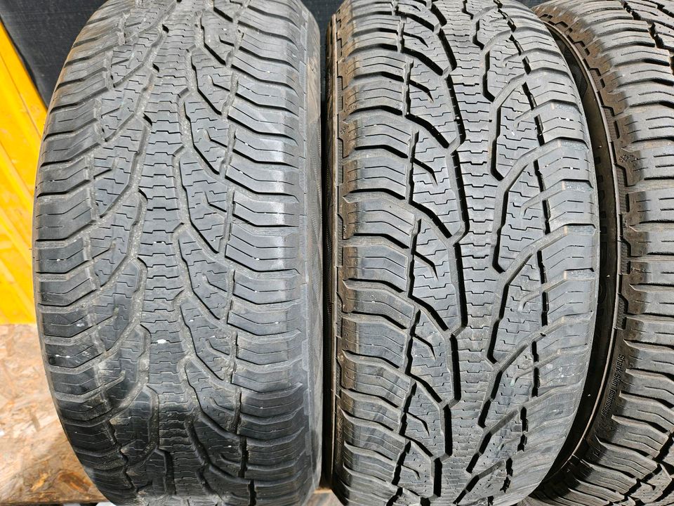 2022 Uniroyal Ganzjahresreifen 4x 215/55 R17 98W XL. 215 55 17 in Sindelfingen