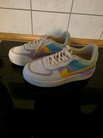 Nike Schuhe Neu gr 39 Nordrhein-Westfalen - Herne Vorschau