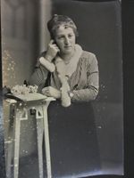 Fotografie stehende junge Frau Fotokarton Vintage Sachsen - Neustadt Vorschau