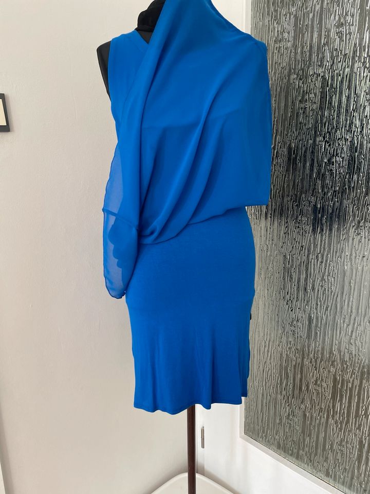 INTIMISSIMI Kleid Gr. M Blau in Kassel