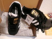 Adidas superstar gr.  38 schwarz gold NEU mit Karton und Etikett Berlin - Köpenick Vorschau