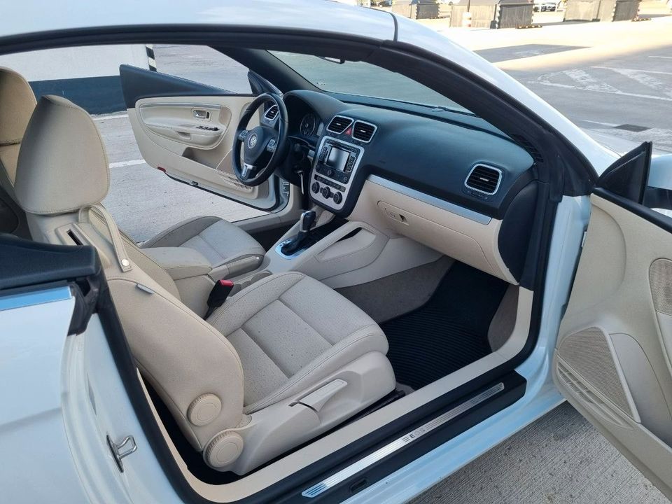 Volkswagen Eos 2.0 TSI DSG -211 PS 2015 in Langenau