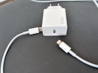 TTEC 20 Watt USB-C Ladegerät mit Lightning Kabel Hamburg - Bergedorf Vorschau