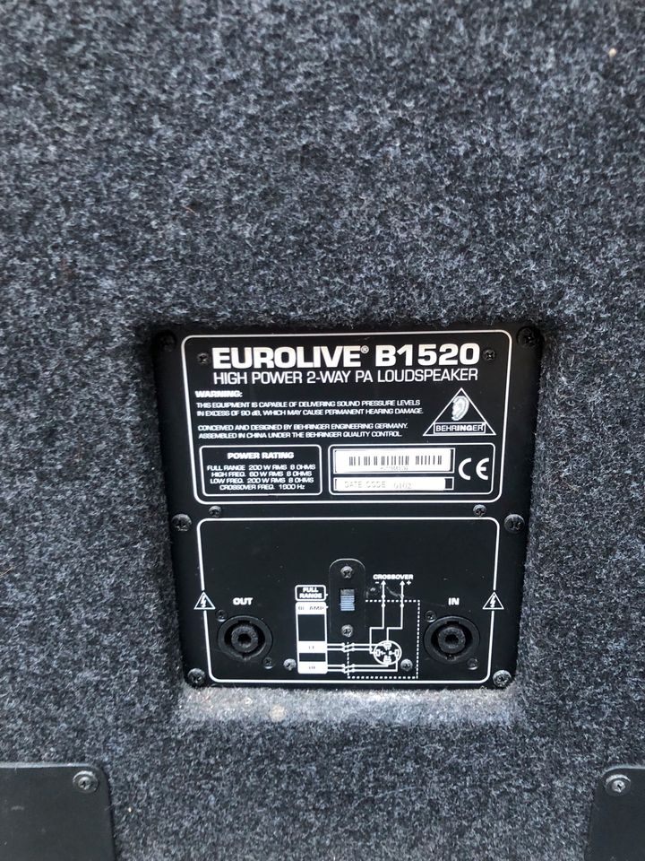 Behringer Eurolive B1520 in Köln