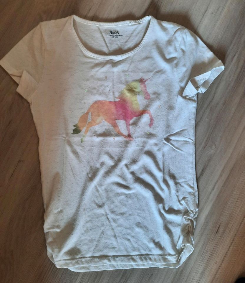 T-Shirt Einhorn Größe 158/164 in Dahlen