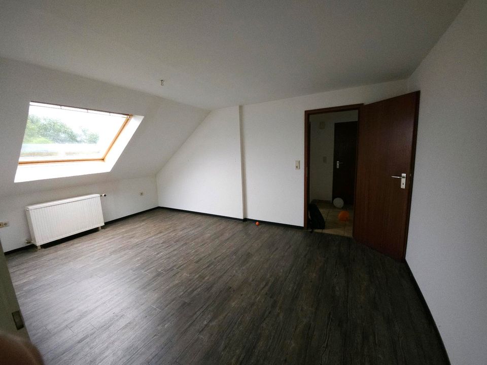 # Ab Sofort # schöne 40m² DG-Wohnung in Dortmund Aplerbeck # in Dortmund