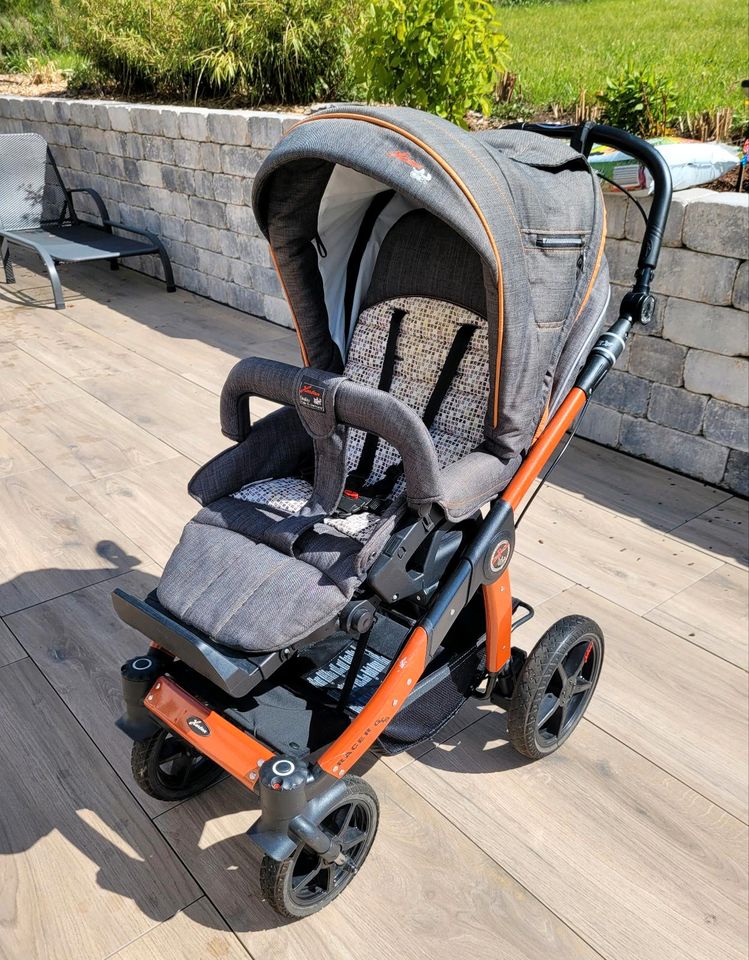 Hartan "Racer GTS" grau/Orange mit Babywanne Kinderwagen in Meinhard