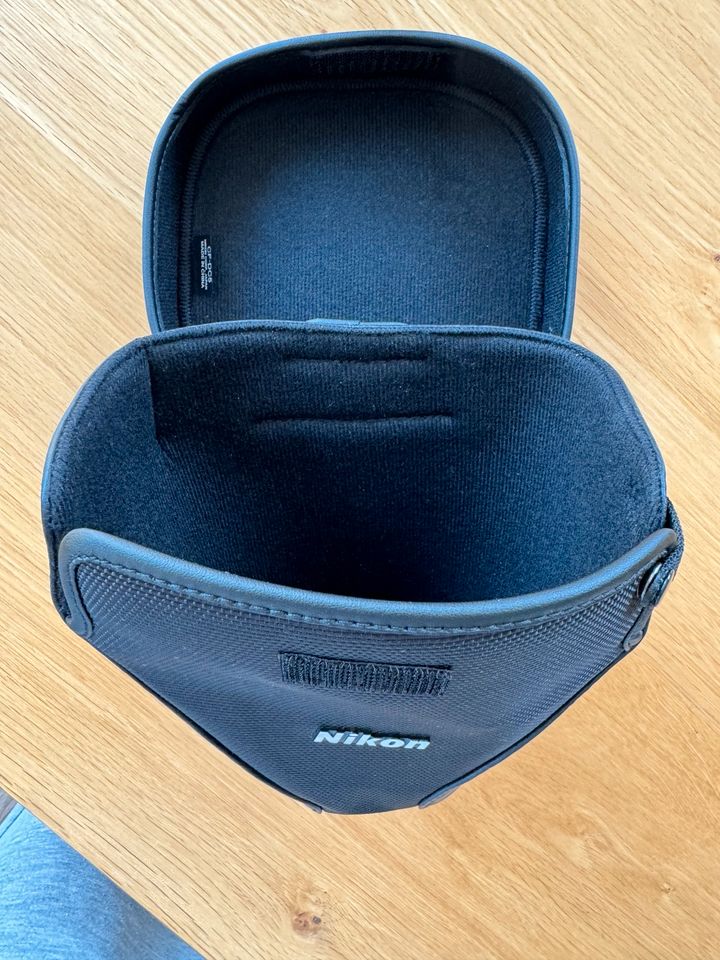 Nikon CF-DC5 Tasche für D600, D610, D750 oder ähnlich in Woltersdorf