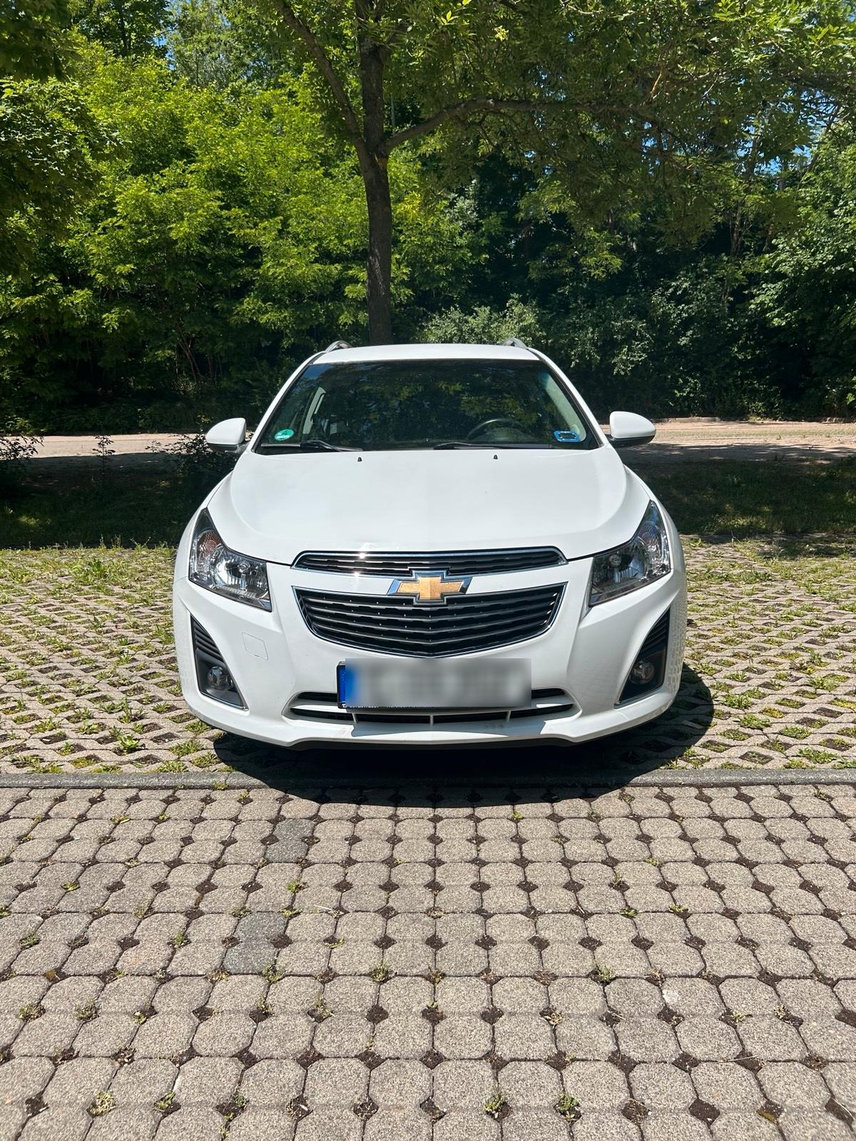 Abbildung des Autos Chevrolet Cruz Kombi 1.7…