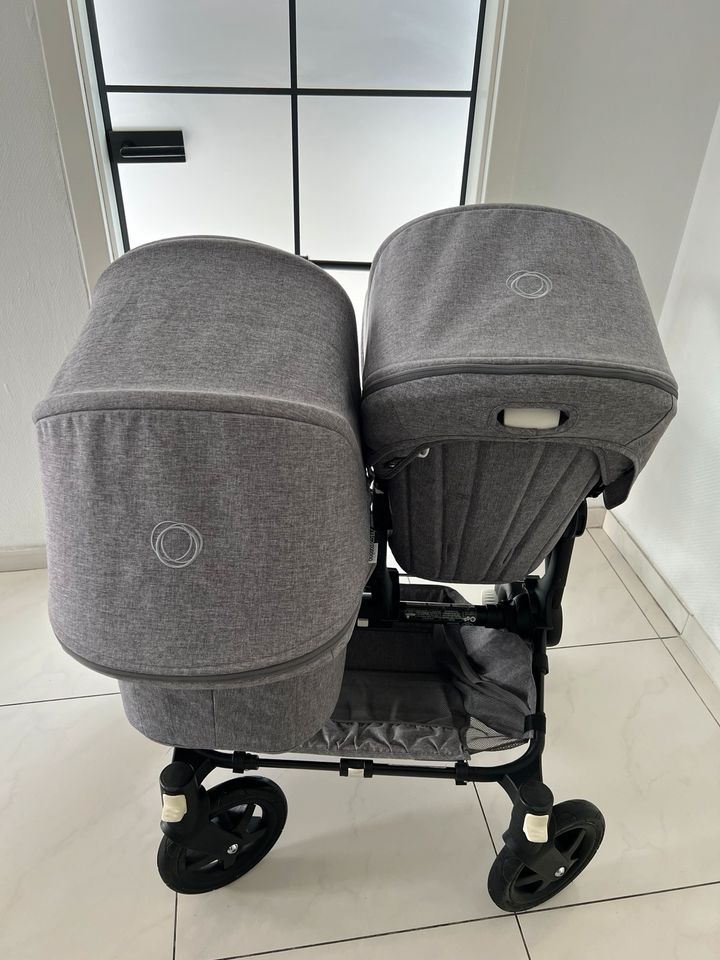 Bugaboo Donkey 2 Geschwisterwagen/Zwillingswagen Grey M Twin/duo in Solingen