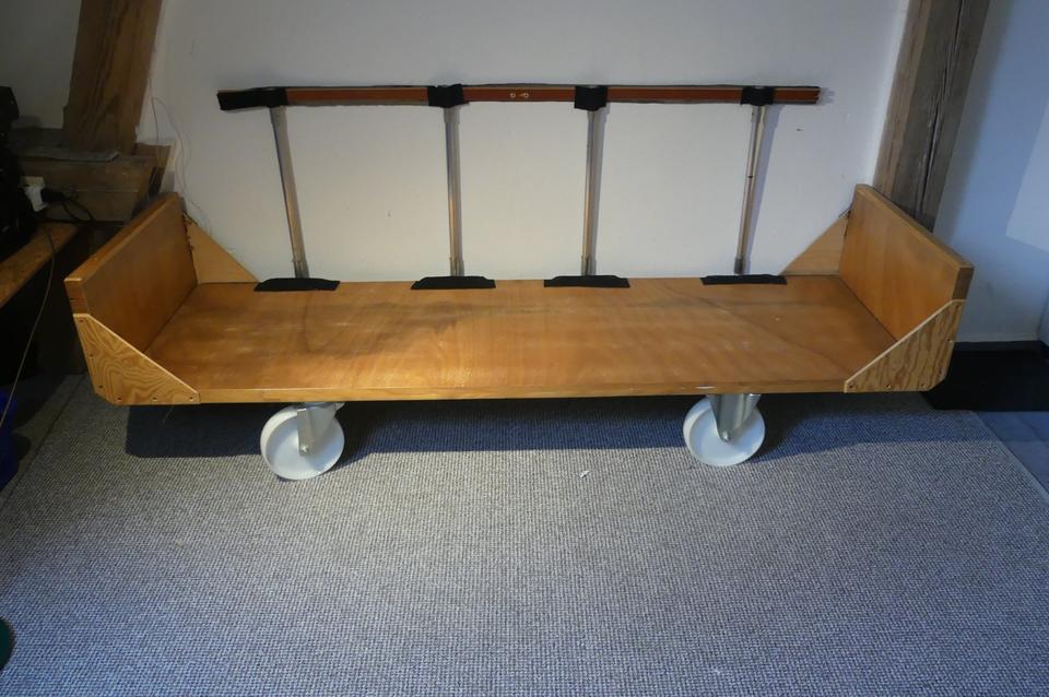 4x Schwerlastrollen mit Sofa Couch 200cm, auf 37mm Quer Sperrholz in Kiel