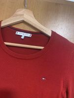 Tommy Hilfiger Pullover Shirt rot 34 xs Mecklenburg-Vorpommern - Bergen auf Rügen Vorschau