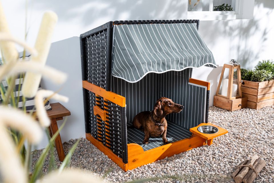 ⚡ !Aktionspreis! ⚡ Wetterfester Hundestrandkorb OSTSEE 78cm blau inkl. Futternapf und Abdeckhaube Hundehütte Hundehaus Hundekorb Katzenkorb Katze Haustier Garten Terrasse Strandkorb Riess-Ambiente in Halstenbek