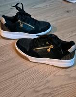 Tamaris Sneaker neuwertig Gr. 40 schwarz/gold Niedersachsen - Meppen Vorschau