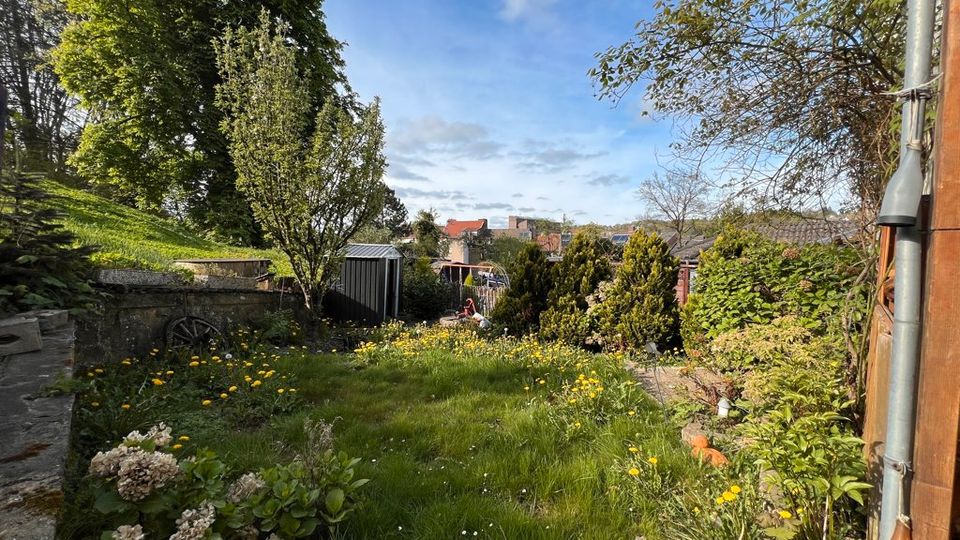 Ruhig gelegenes 1-2 Familienhaus  mit sonnigem Garten und Garage in Stolberg (Rhld)