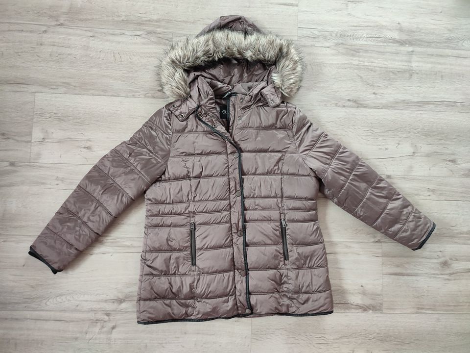 Schöne Winterjacke, Größe 46 in Westerheim