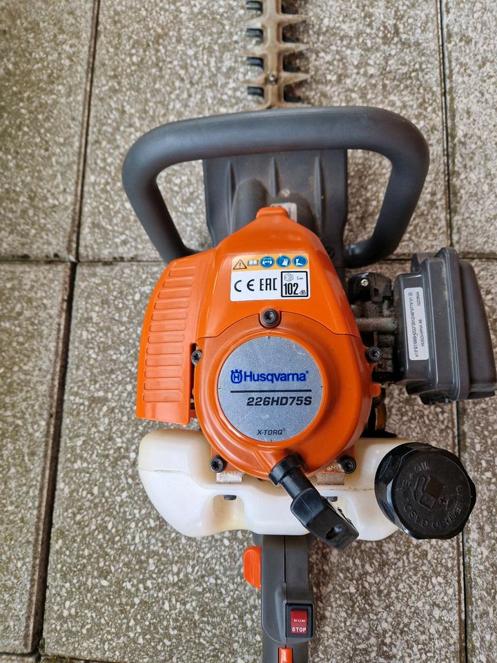 Husqvarna 226HD75S Heckenschehre in Aachen