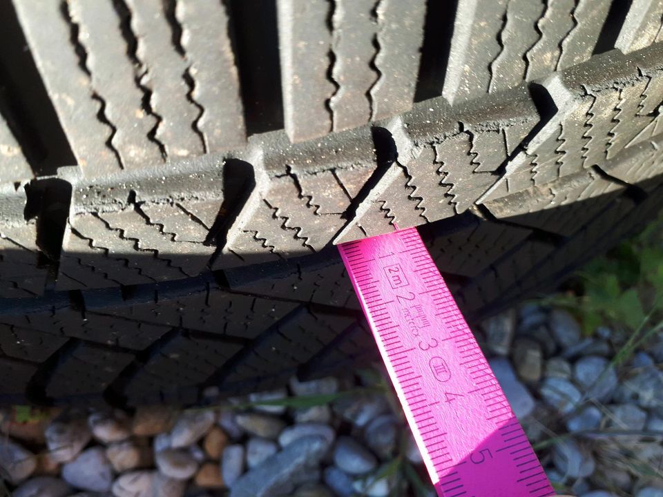 225/50 R17 94H Conti Winter Contact TS850P MO DOT 3220 in Parkstetten