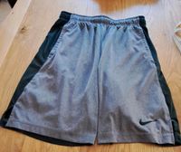 Nike Trainingshose, Sporthose, kurze Hose Bayern - Bad Heilbrunn Vorschau