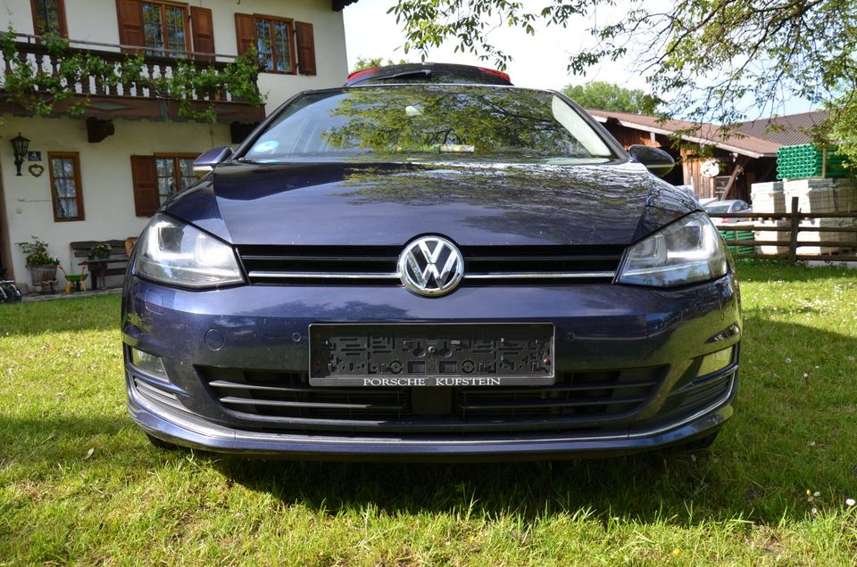 Volkswagen Golf VII 2.0 TDI 4MOTION Highline *TÜV neu* Allrad in Brannenburg