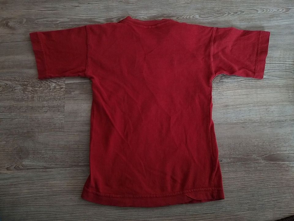 T - Shirt Rot Größe 3 / 4 (110) in Hagenburg