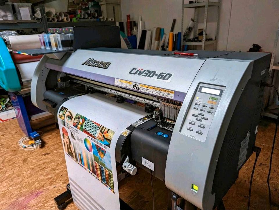 Mimaki CJV30-60 Eco-Solvent Print & Cut  - Roland BN-20  killer! in Niederkassel