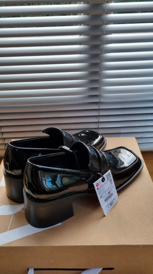 *ZARA* Lackleder Mokassins Loafer Karrée Schwarz 40 NP49,95€ NEU! in Ingolstadt